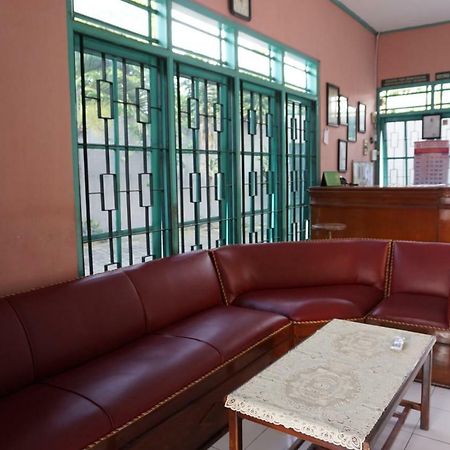 Ismoyo Hotel Джокьякарта Экстерьер фото